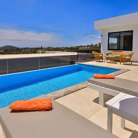 Golden 1 / Kalkan Hotel 4*